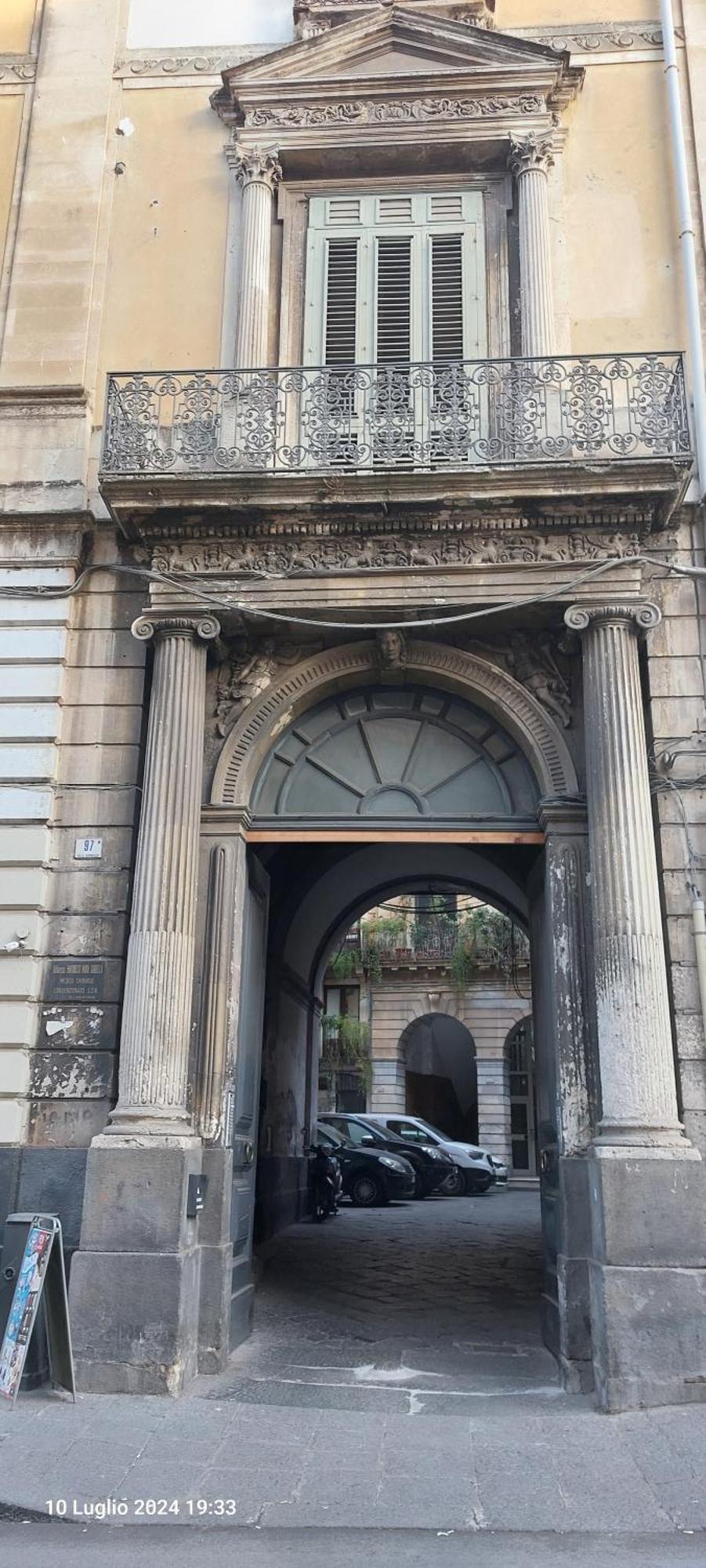 Ciuri Tuttu L'Annu Rooms Κατάνια Εξωτερικό φωτογραφία